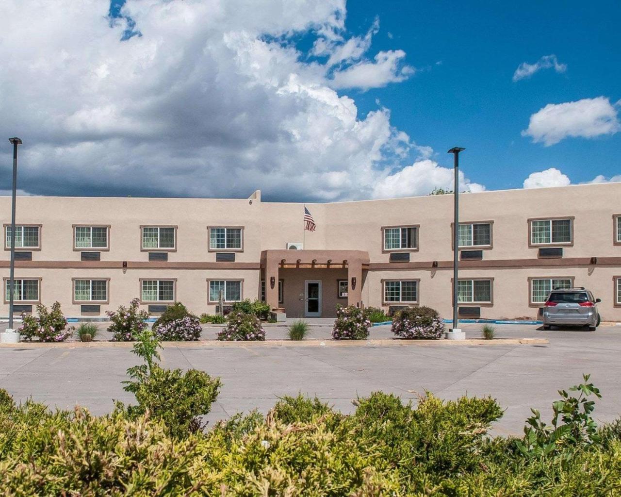 Econo Lodge Inn & Suites Santa Fe Exterior foto