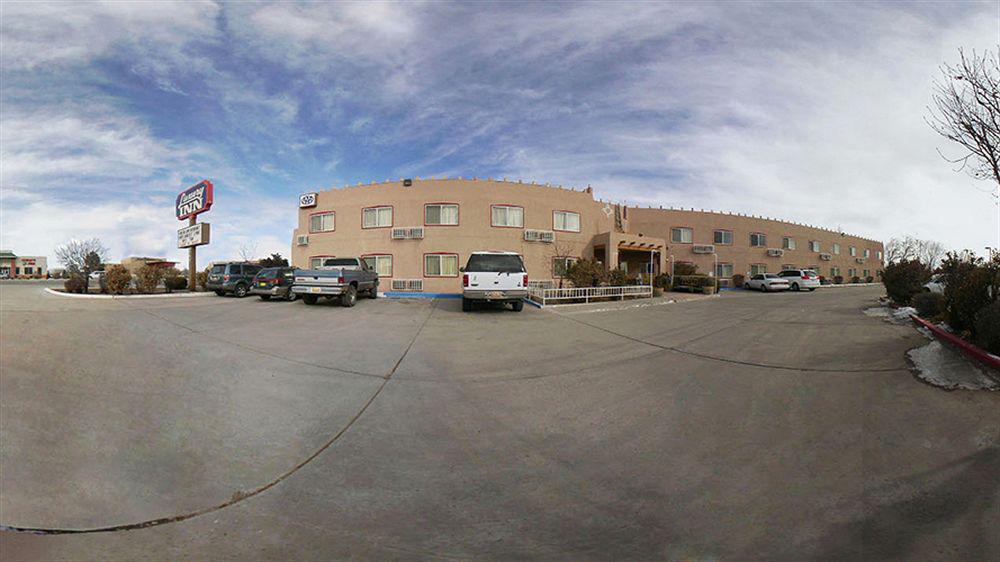 Econo Lodge Inn & Suites Santa Fe Exterior foto